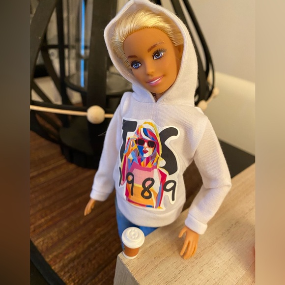 Swiftie Barbie Doll - Picture 6 of 9